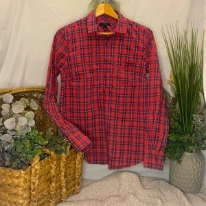 J. Crew plaid pocket front button down. ❤️